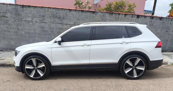 VOLKSWAGEN TIGUAN 1.4 250 TSI TOTAL FLEX ALLSPACE COMFORTLINE TIPTRONIC